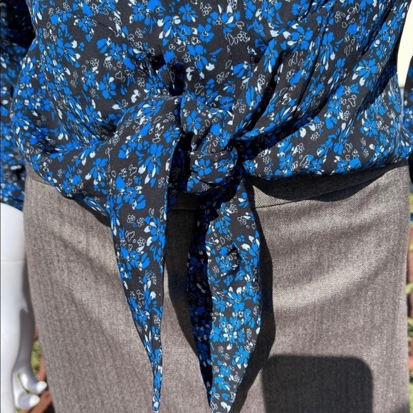 NWT PARKER Flirty Boho Tie Front Wrap Cropped Fit Long Sleeve Blouse - Picture 4 of 13